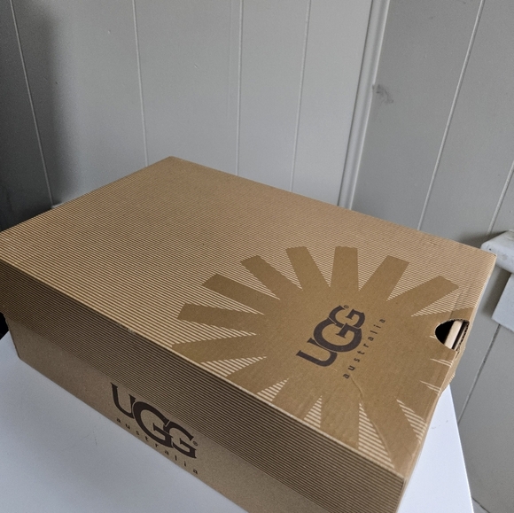 UGG Tan Suede Boots - Picture 11 of 11